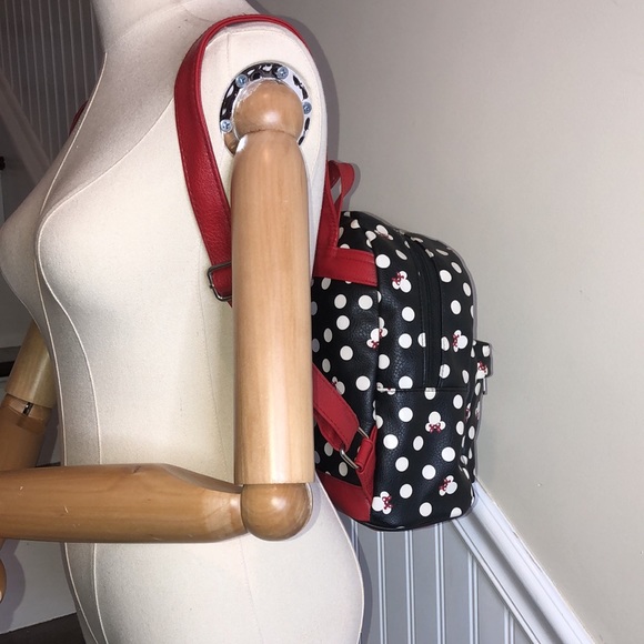 DISNEY Minney Mouse Backpack Black Red & White Bag Red Lining Like New RARE HTF - Picture 17 of 17